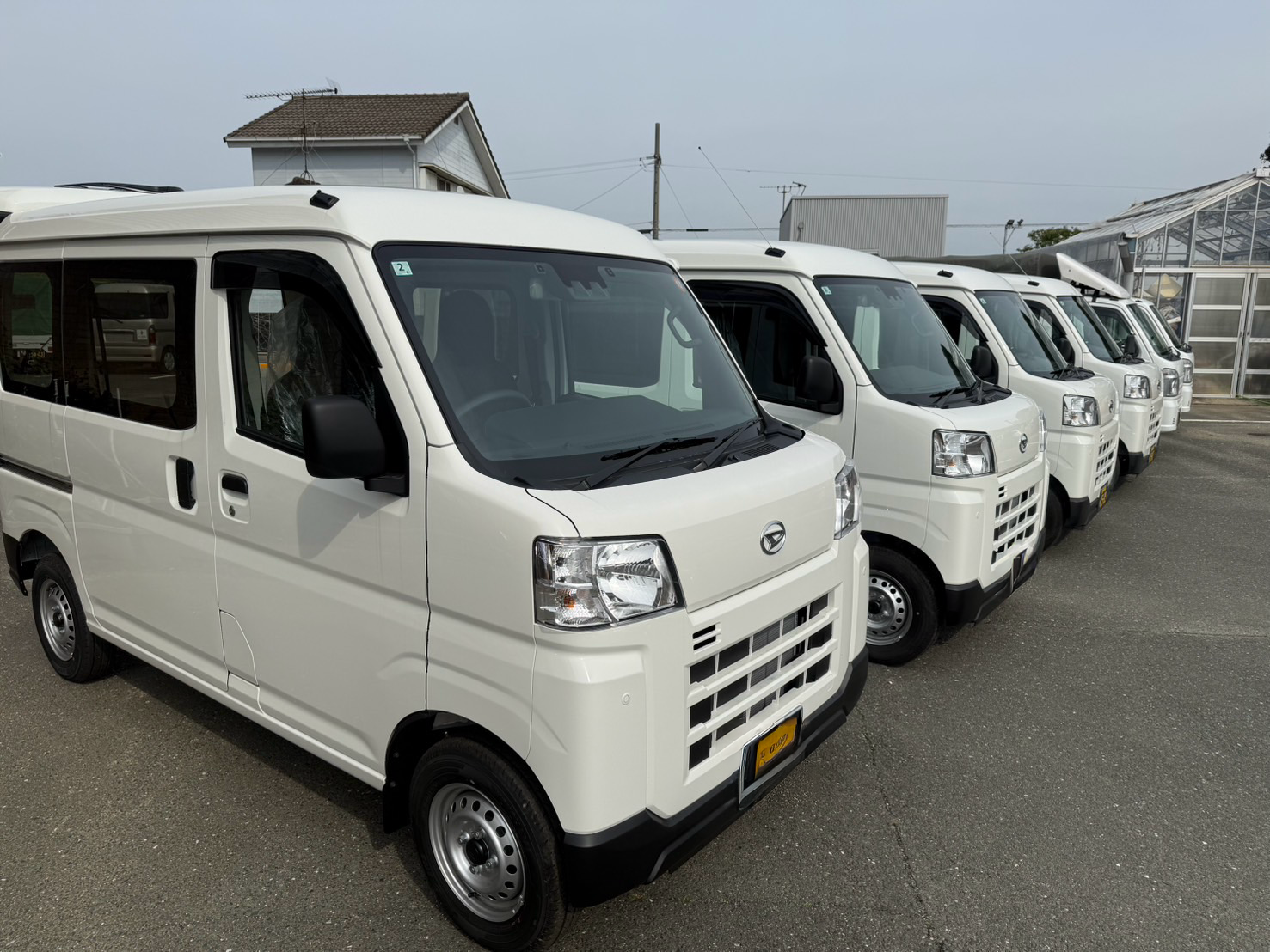 安心・安全な配送車両 - 定期整備実施